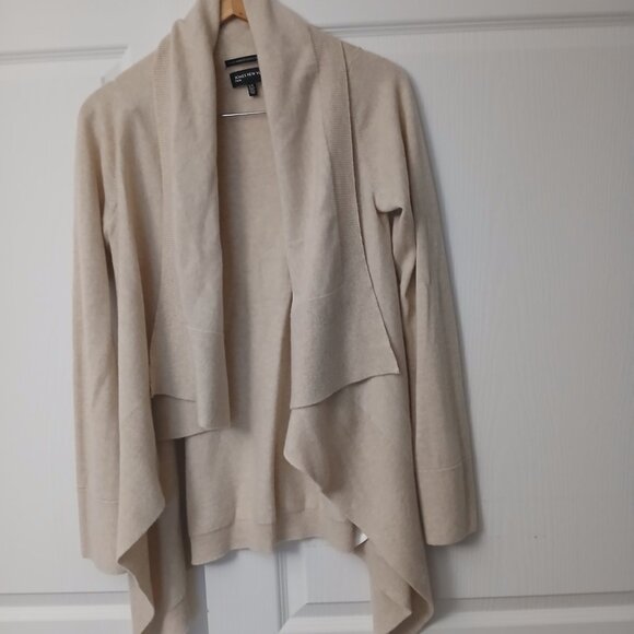 WRAP - Jones of New York Cashmere - Picture 6 of 6